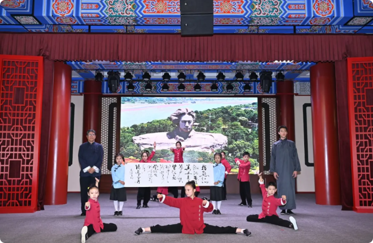 帮扶引援